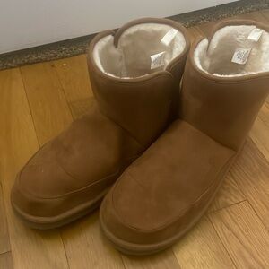 Old Navy booties
** Sz 8, but runs big! I’m a size 9 and they fit perfectly.